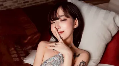 與剛交往的女友約定好要試用一下彼此的身體我肯定是狂抽猛送讓她離不開我 艾嫣